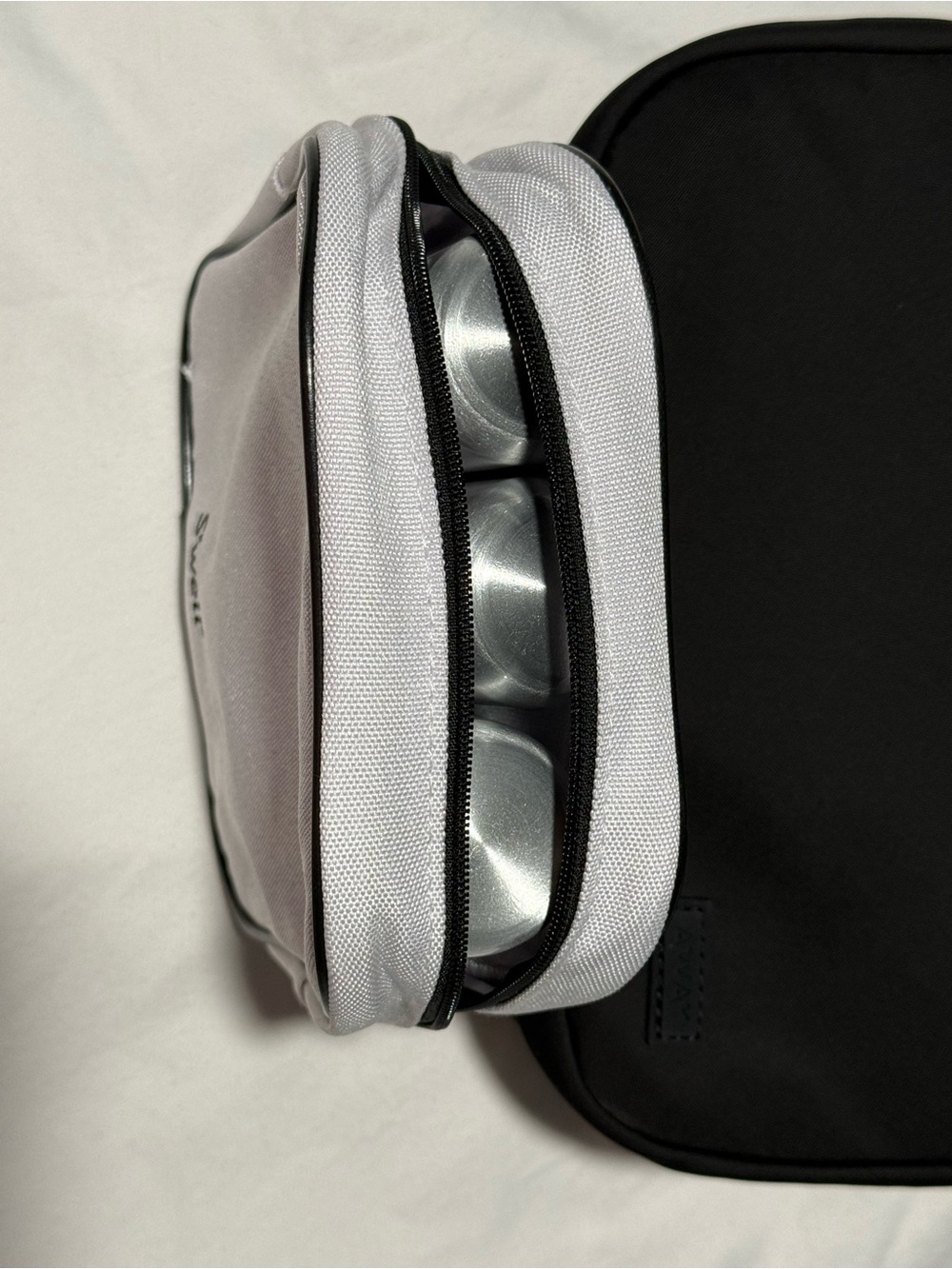 BNWT Away Travel Set Everywhere Bag Small Toiletry Bag S’well Bottle Set Black - Picture 12 of 12